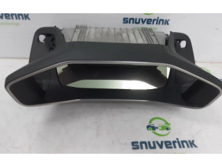 Панель приборов 9848174380, 9822060280   Peugeot 2008 II       