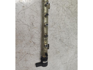 Vstřikovací lišta 0445214085, 00791592 KIA Magentis D/D4EA