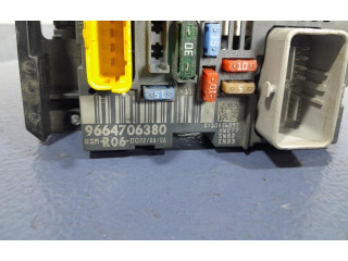 Блок предохранителей  9664706380, 9664706380   Peugeot Expert    