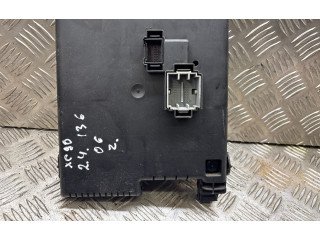 Блок предохранителей 30728512, 28017881   Volvo XC90    