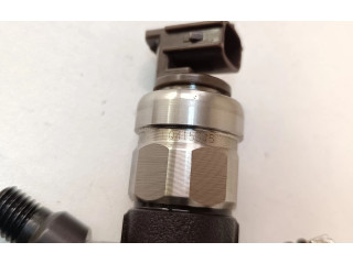 Форсунка 1465A367 Mitsubishi L200