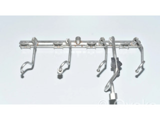 Vstřikovací lišta 7547600, 13537547600 BMW 5 F10 F11 pro benzínový motor 4.4 N63 B44 A 550 i