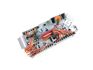 Блок предохранителей 6807487   BMW X3 G01    