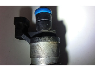 Vstřikovač 12564446 Opel Vectra C pro benzínový motor 2.2 z22se