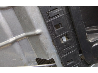 Замок багажника 7H0827201M, 7H0829309B    Volkswagen Transporter - Caravelle T5 2003 - 2015 года