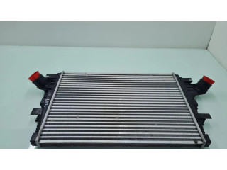 Интеркулер NRF30284 Alfa Romeo 166