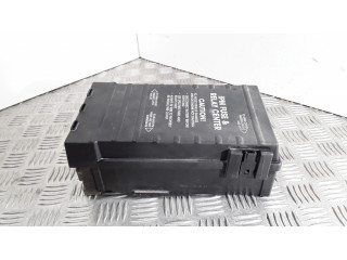 Pojistková skříňka 04869001AJ Chrysler Voyager 2001