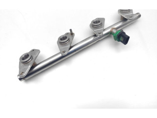 Vstřikovací lišta A2700701400, A2700780645 Mercedes-Benz GLA W156 M270.910