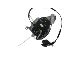 Zámek zadních dveří 2K0827201Q, 37237 Volkswagen Caddy 2010