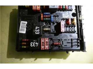 Блок предохранителей 1K0937124H   Audi A3 S3 8P    