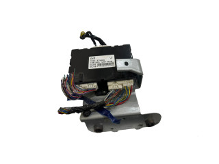 Блок управления двигателем Блок управления CD8767560C, 10C08   Mazda 5