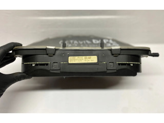 Панель приборов 81071428, 81071428   Skoda Octavia Mk1 (1U)       