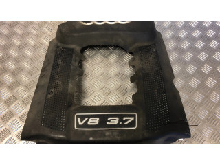 Крышка двигателя (отделка)