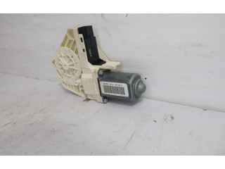 Моторчик заднего дворника DLB500074    Land Rover Discovery 4 - LR4