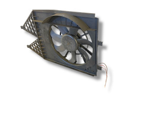 Вентилятор радиатора     6R0121217A    Skoda Fabia Mk2 (5J) 