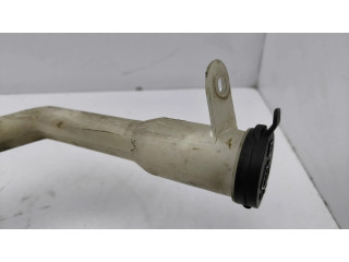 Бачок оконной жидкости    