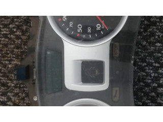 Панель приборов 8200582705G, 8200582705   Renault Clio III       
