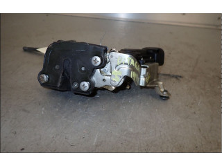 Zámek zadních dveří 8251065D01   Suzuki Grand Vitara I 1999