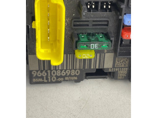 Блок предохранителей  9661086980, L10   Peugeot 207    