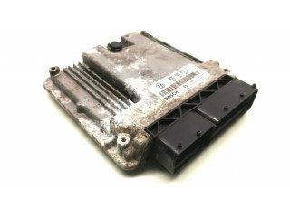 Блок управления двигателя 03G906016DJ, 0281011883 Skoda Octavia Mk2 (1Z)