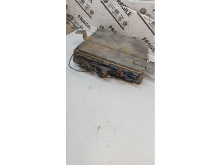 Řídící jednotka 237107f10 Nissan 200 SX 1993