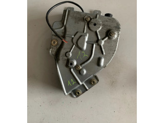 Zámek zadních dveří 2K0827201M, 15365 Volkswagen Caddy 2005