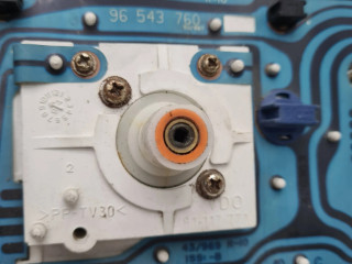 Přístrojová deska Nissan Primera 2000 87001302