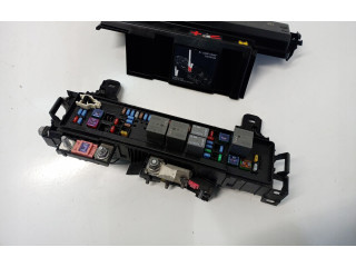 Pojistková skříňka 1034405-00-E Tela Model S 2019