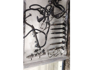 Vstřikovač 059130755CA, 0445010683 Audi A8 S8 D4 4H CDT