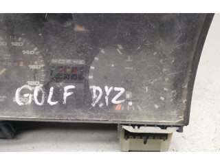 Панель приборов Volkswagen Golf II