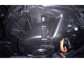 Вентилятор печки 0T78709C Audi Q3 F3