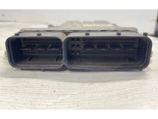 Řídící jednotka 03G906016HN, 1039S10847   Volkswagen Caddy 2006