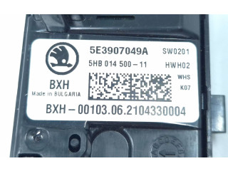 Блок управления климат-контролем 5E3907049A, 5HB01450011   Skoda Octavia Mk4