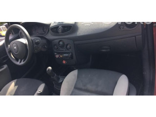 Блок управления климат-контролем 7701070472 Renault Clio III