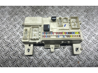 Блок предохранителей 31268178   Volvo V50    