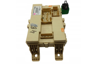 Блок предохранителей  91950-4Y580   KIA Rio    