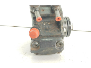 Топливный насос       Opel Combo C  2001 - 2011 года   