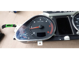 Přístrojová deska Audi Q7 4L 2005 4L0920981B