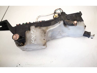 Блок предохранителей     Toyota Corolla Verso AR10    