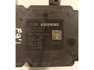 Блок АБС 30681619, 000404972C1   Volvo  V70  2008 - 2013 года