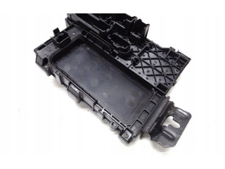 Pojistková skříňka Lexus GS 250 350 300H 450H 2019