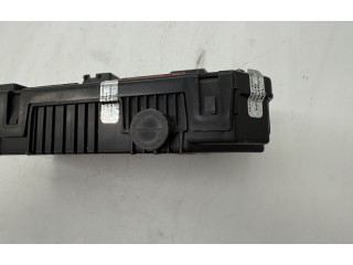 Pojistková skříňka 9832881380, 1682240103 Peugeot 3008 2021