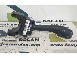 Ручка стеклоочистителей 4B0953503G   Volkswagen Passat Alltrack