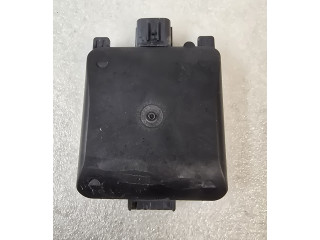 Датчик слепых зон 32340780 Volvo XC40