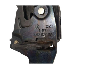 Zámek zadních dveří 7H0827161 Volkswagen Caddy 2006