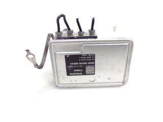 Блок АБС 31680098, P31680101   Volvo  XC90  2014 -  года