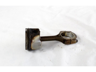  Поршень с шатуном  7701476393  Dacia Sandero  