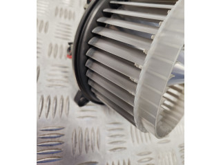 Вентилятор печки    5242673401   Opel Meriva B