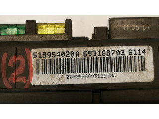 Pojistková skříňka 518954020A BMW X5 E70 2008
