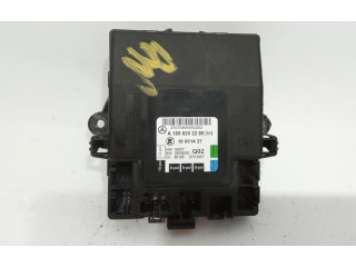 Блок предохранителей A1698202285 Mercedes-Benz A W169